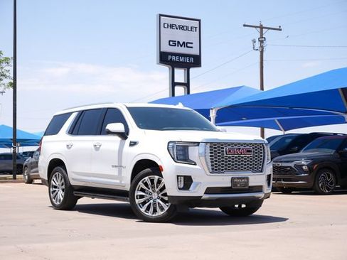 Used 2024 GMC Yukon Denali AWD/4WD image 1