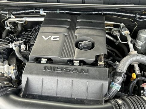 Used 2023 Nissan Frontier SV w/ Technology Package image 13