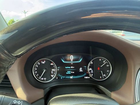 Used 2018 Buick Enclave Avenir w/ Avenir Technology Package AWD/4WD image 34
