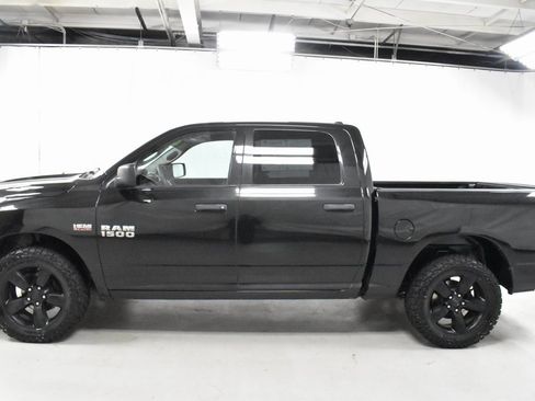 Used 2018 RAM 1500 Express w/ Express Value Package image 8