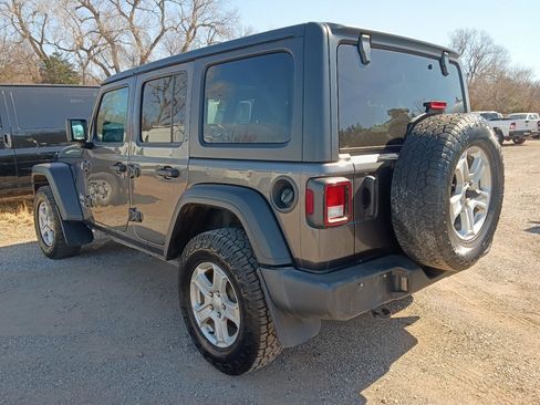 Used 2021 Jeep Wrangler Unlimited Sport w/ Cold Weather Group image 9