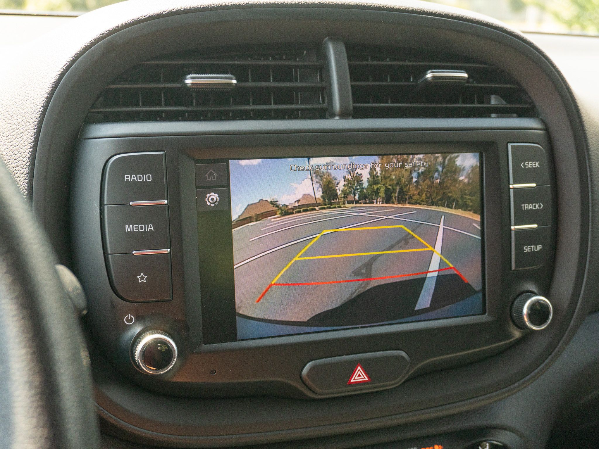 Used 2023 Kia Soul LX w/ LX Technology Package FWD image 25