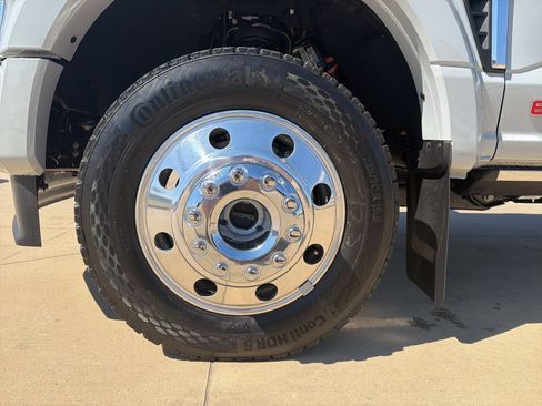Used 2026 Ford F450 Platinum w/ Platinum Plus Package AWD/4WD image 12