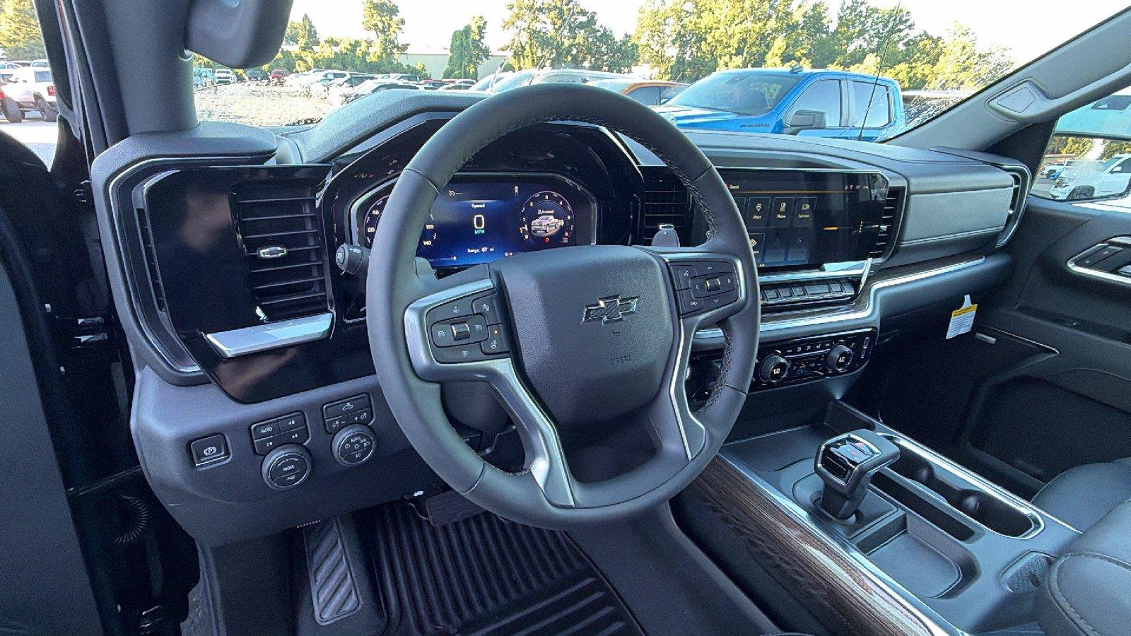 New 2026 Chevrolet Silverado 1500 RST w/ Convenience Package II AWD/4WD image 22