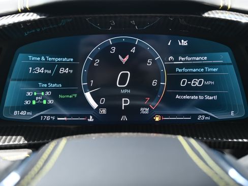 Used 2024 Chevrolet Corvette Stingray Premium Cpe RWD image 7
