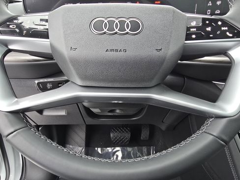 New 2025 Audi Q5 Premium Plus image 19