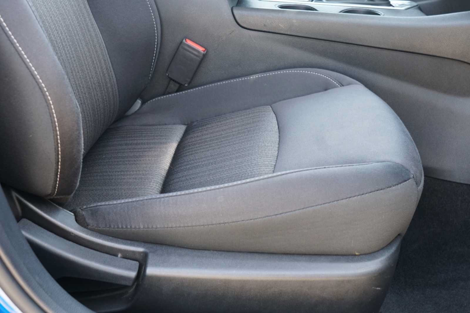 Used 2025 Nissan Altima 2.5 SV FWD image 24