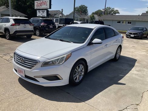 Used 2017 Hyundai Sonata SE FWD image 7