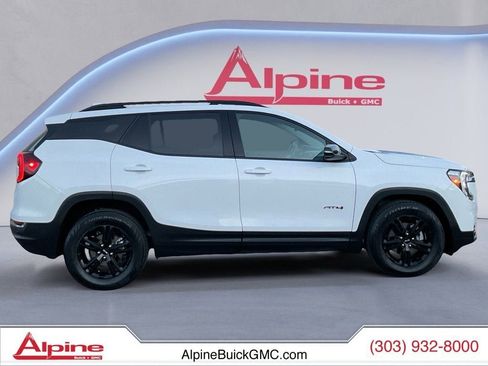 Used 2024 GMC Terrain AT4 image 6