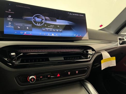 New 2026 BMW 430i Coupe w/ M Sport Package image 17