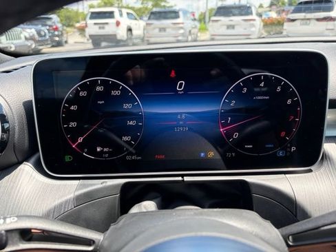 Used 2025 Mercedes-Benz C 300 Sedan image 20