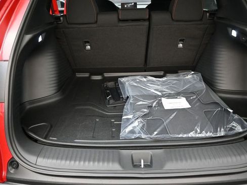 Used 2025 Honda HR-V Sport image 29