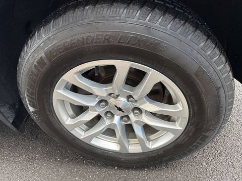 Used 2019 Chevrolet Silverado 1500 RST w/ All-Star Edition AWD/4WD image 12