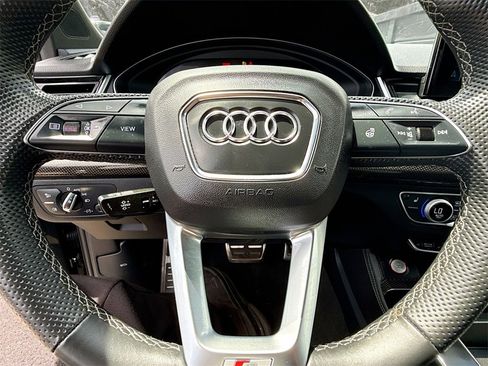 Used 2023 Audi SQ5 Premium Plus image 21