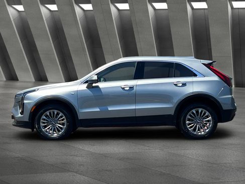 Certified 2025 Cadillac XT4 Premium Luxury FWD image 7