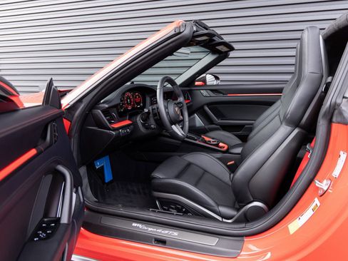 Certified 2025 Porsche 911 Targa 4 GTS image 25