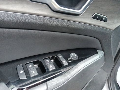 Used 2024 Kia Sportage X-Pro Prestige image 12