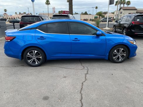 Used 2022 Nissan Sentra SV FWD image 4