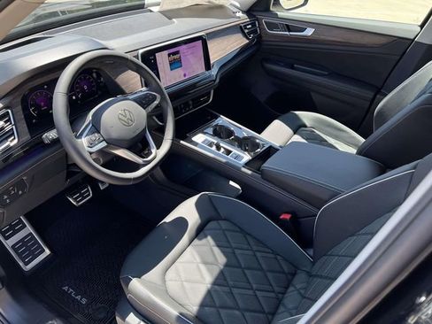 New 2026 Volkswagen Atlas SEL Premium R-Line AWD/4WD image 12