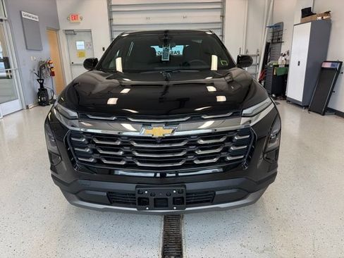 New 2026 Chevrolet Equinox LT AWD/4WD image 7