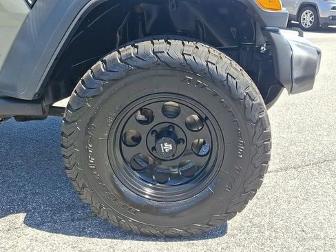 Used 2019 Jeep Wrangler Unlimited Sport S AWD/4WD image 8