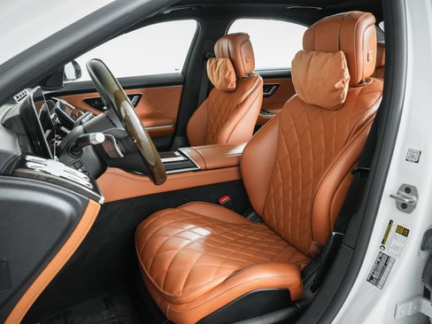 Used 2024 Mercedes-Benz S 580 4MATIC Sedan image 20