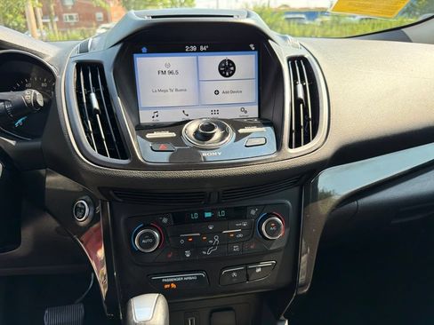 Used 2017 Ford Escape Titanium FWD image 21