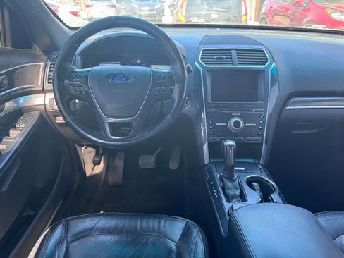 Used 2016 Ford Explorer Limited image 13