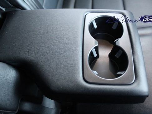 Used 2020 Ford Escape Titanium image 14