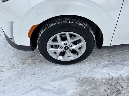 Used 2025 Kia Soul LX w/ LX Technology Package image 27