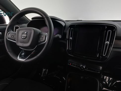 Used 2023 Volvo XC40 Recharge Plus AWD/4WD image 25