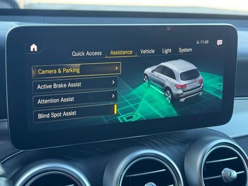 Used 2022 Mercedes-Benz GLC 300 4MATIC image 14