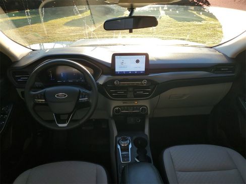 Used 2023 Ford Escape Active image 28
