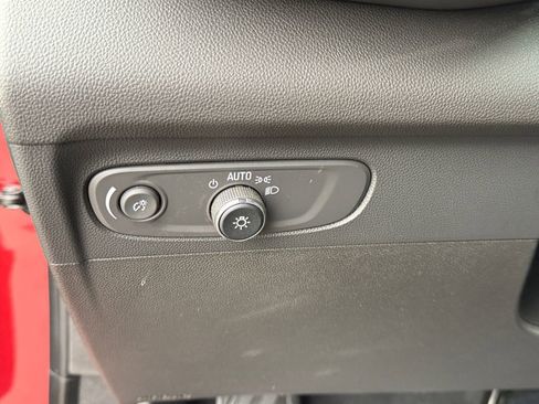 Used 2022 Buick Envision Preferred image 19