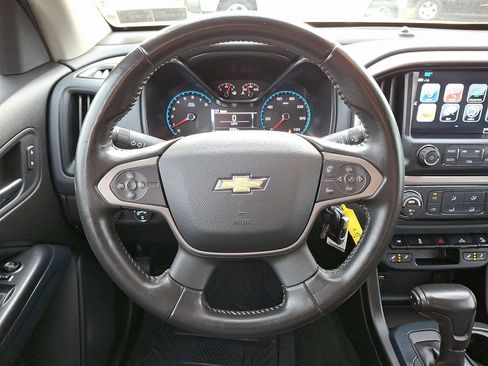 Used 2018 Chevrolet Colorado Z71 image 19