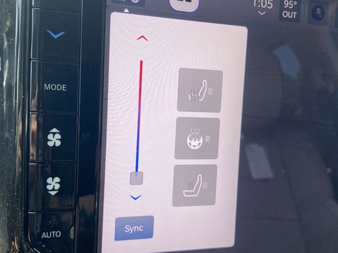 Used 2025 RAM 2500 Laramie image 6