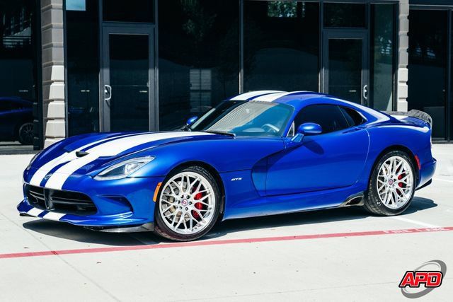 Used 2013 SRT Viper GTS w/ GTS Laguna Interior Pkg RWD image 48