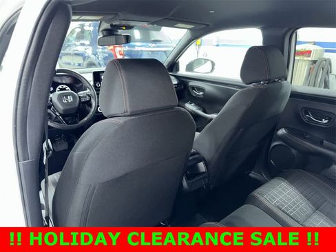 Certified 2025 Honda HR-V Sport image 27