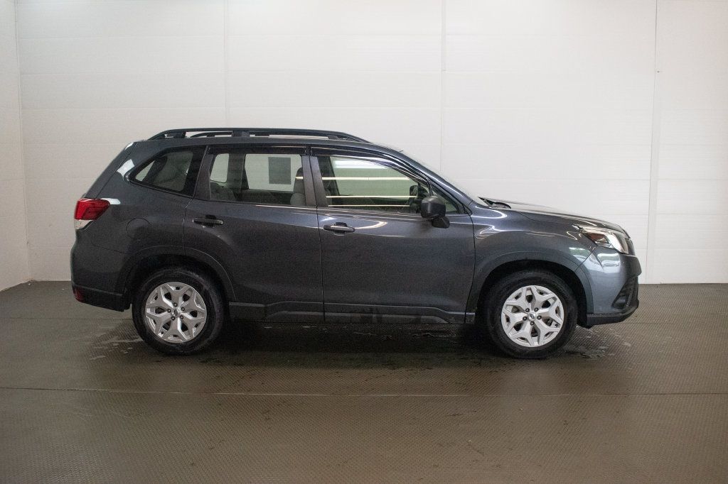 Certified 2023 Subaru Forester AWD/4WD image 3