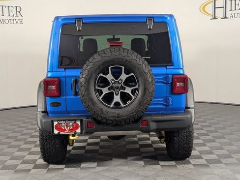Used 2022 Jeep Wrangler Unlimited Rubicon w/ LED Lighting Group AWD/4WD image 6