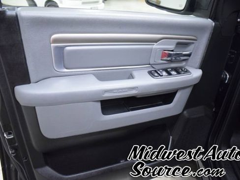 Used 2018 RAM 1500 Big Horn AWD/4WD image 11