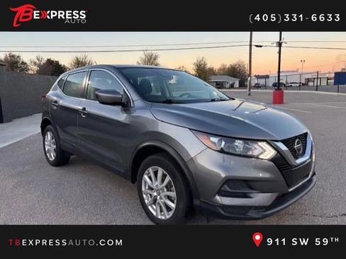 Used 2021 Nissan Rogue Sport S image 24