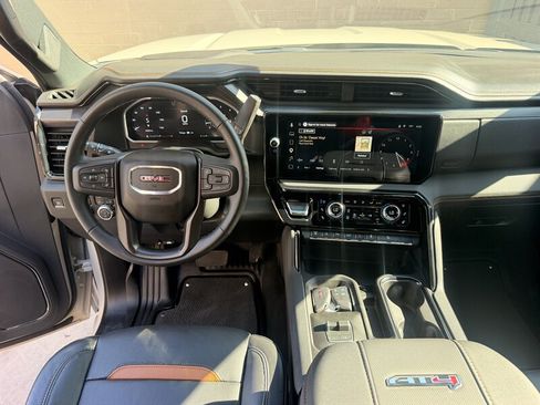 Used 2026 GMC Sierra 2500 AT4 AWD/4WD image 25