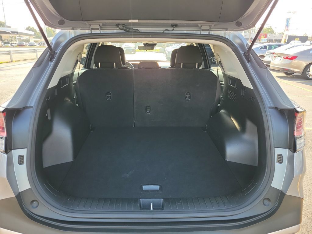 Used 2024 Kia Sportage LX AWD/4WD image 12