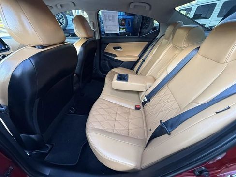 Used 2023 Nissan Sentra SV w/ SV Premium Package FWD image 25