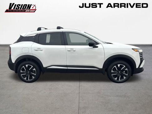 New 2026 Nissan Kicks SV w/ Cold Weather Package image 4