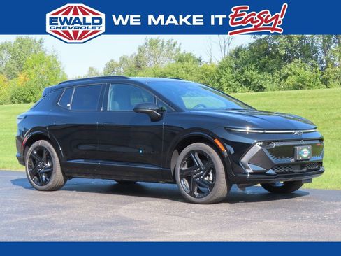 New 2025 Chevrolet Equinox EV RS w/ Convenience Package II AWD/4WD image 1