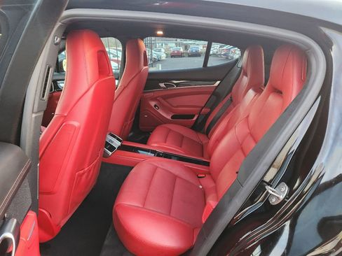 Used 2014 Porsche Panamera 4 AWD/4WD image 10