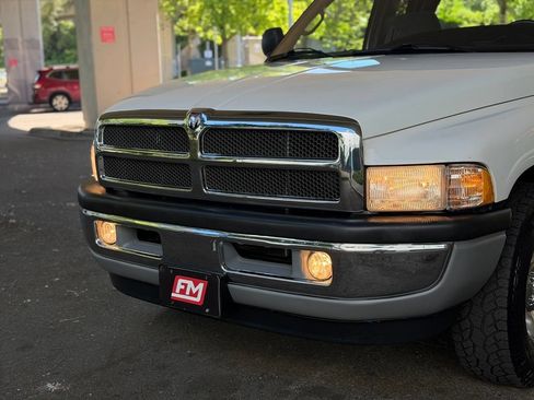 Used 2001 Dodge Ram 1500 Truck 2WD Quad Cab image 9