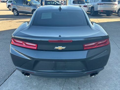Used 2016 Chevrolet Camaro LT RWD image 6